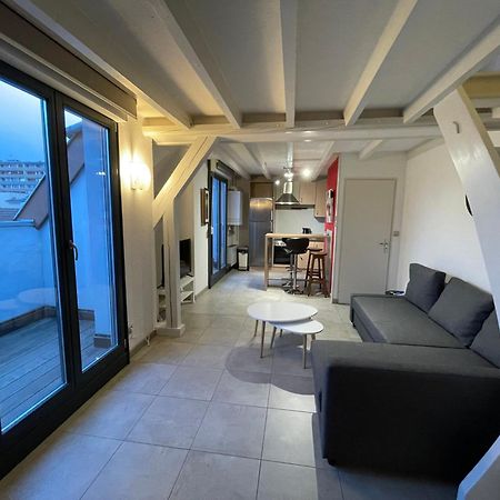 Fathala - Appartement Lumineux En Dernier Etage - Face A La Gare Routiere Sarrebourg Eksteriør bilde